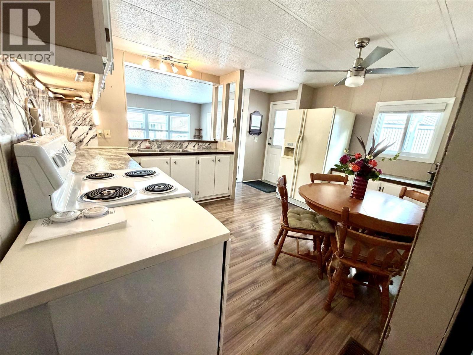 1601 Columbia Avenue Unit# 17, Castlegar, British Columbia  V1N 1J1 - Photo 14 - 10401447