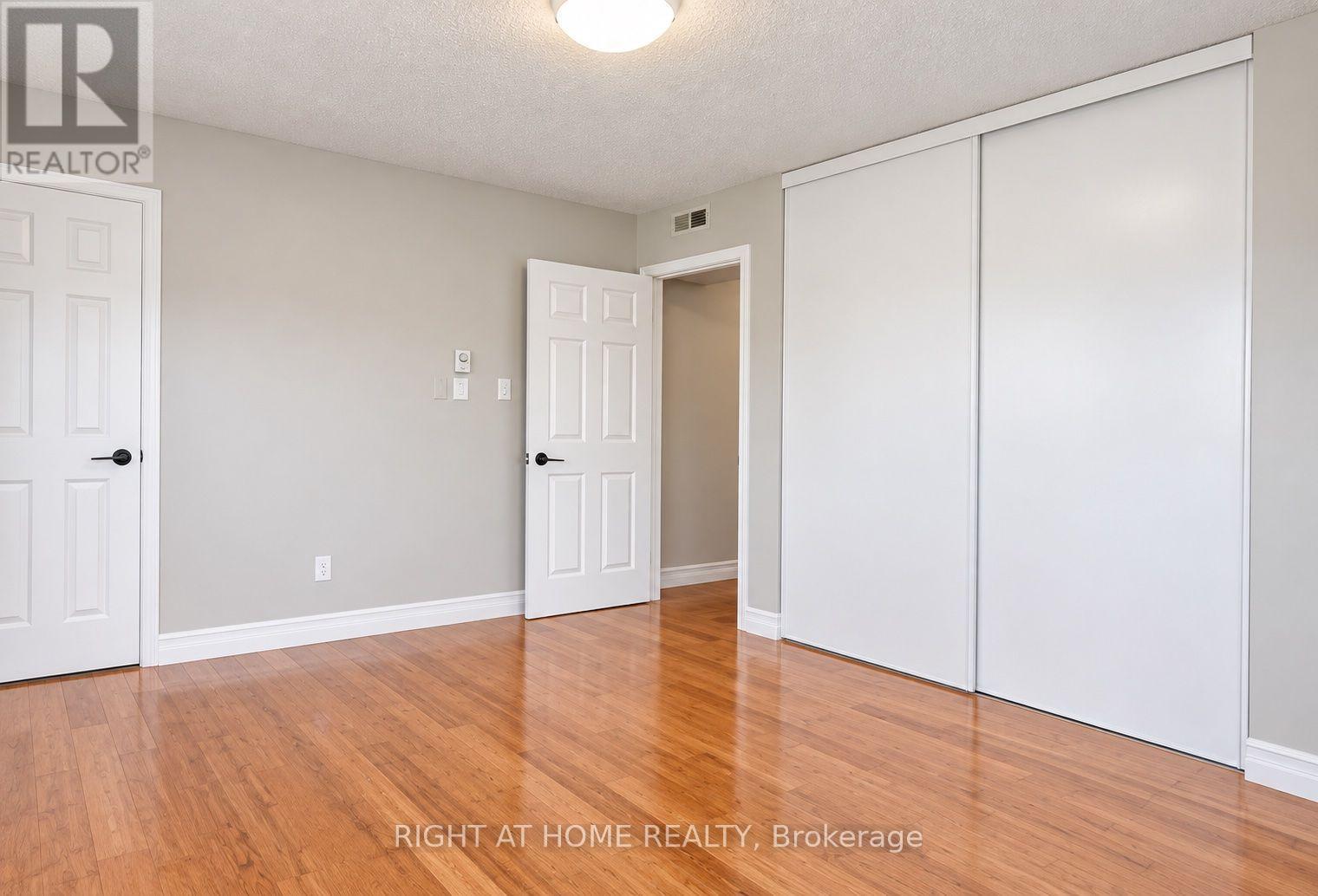 56 - 508 Essa Road, Barrie, Ontario  L0M 1A0 - Photo 11 - S14034114