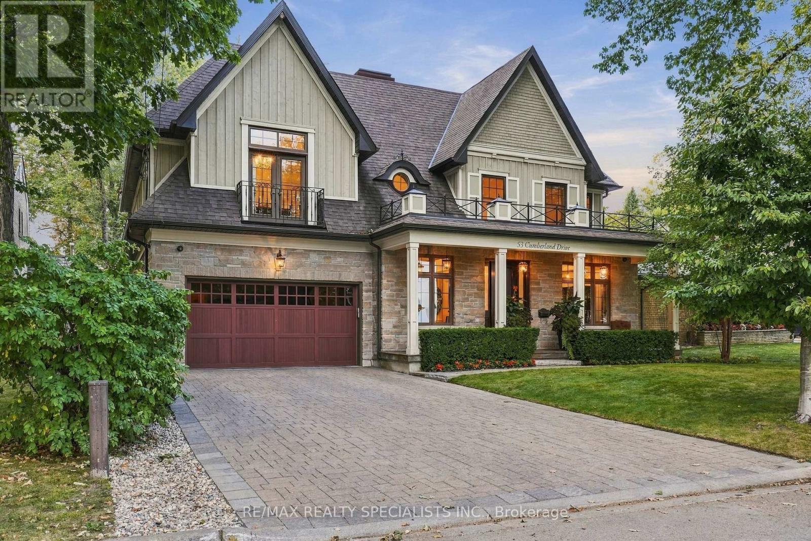 53 Cumberland Drive, Mississauga, Ontario  L5G 3N1 - Photo 3 - W14034116