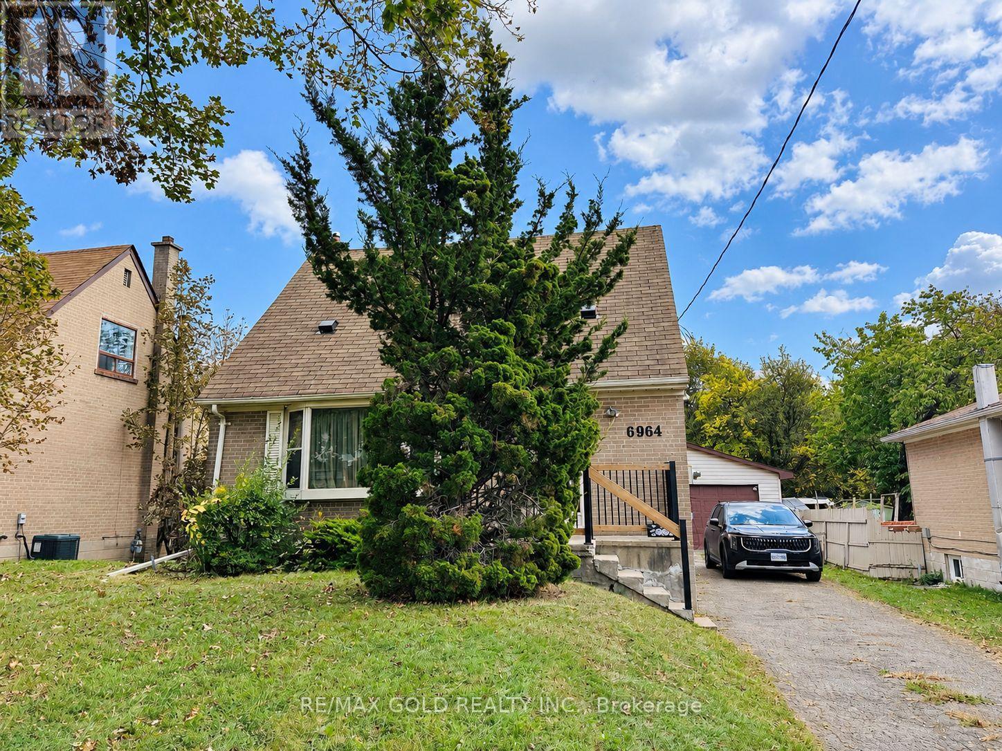 6964 JUSTINE DRIVE, Mississauga, Ontario
