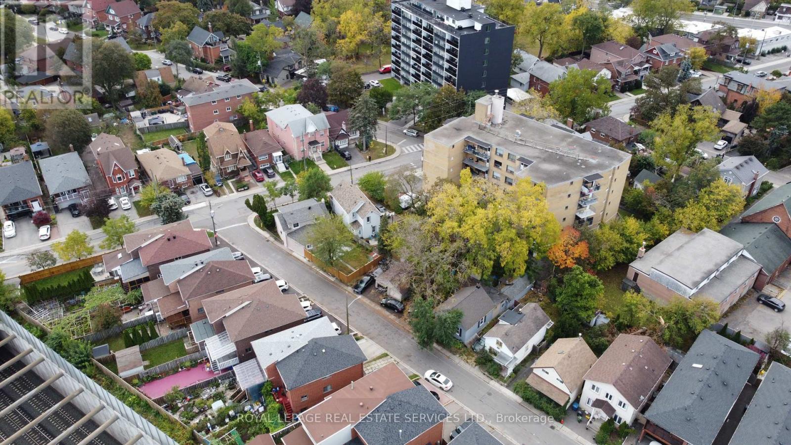 4 King George Road, Toronto, Ontario  M9N 2C1 - Photo 6 - W14034152