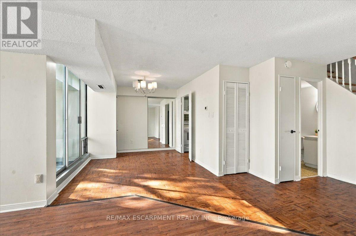 322 - 1300 Marlborough Court, Oakville, Ontario  L6H 2S2 - Photo 14 - W14034176