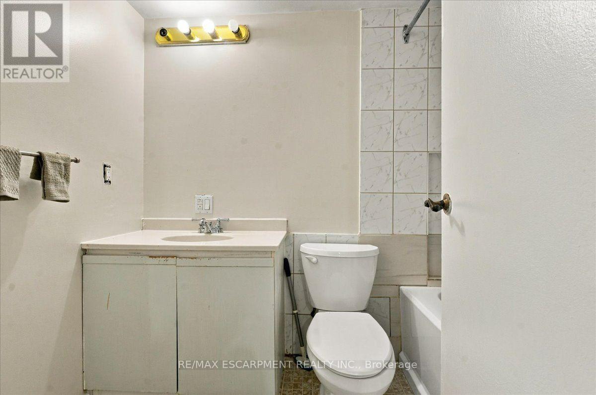 322 - 1300 Marlborough Court, Oakville, Ontario  L6H 2S2 - Photo 34 - W14034176