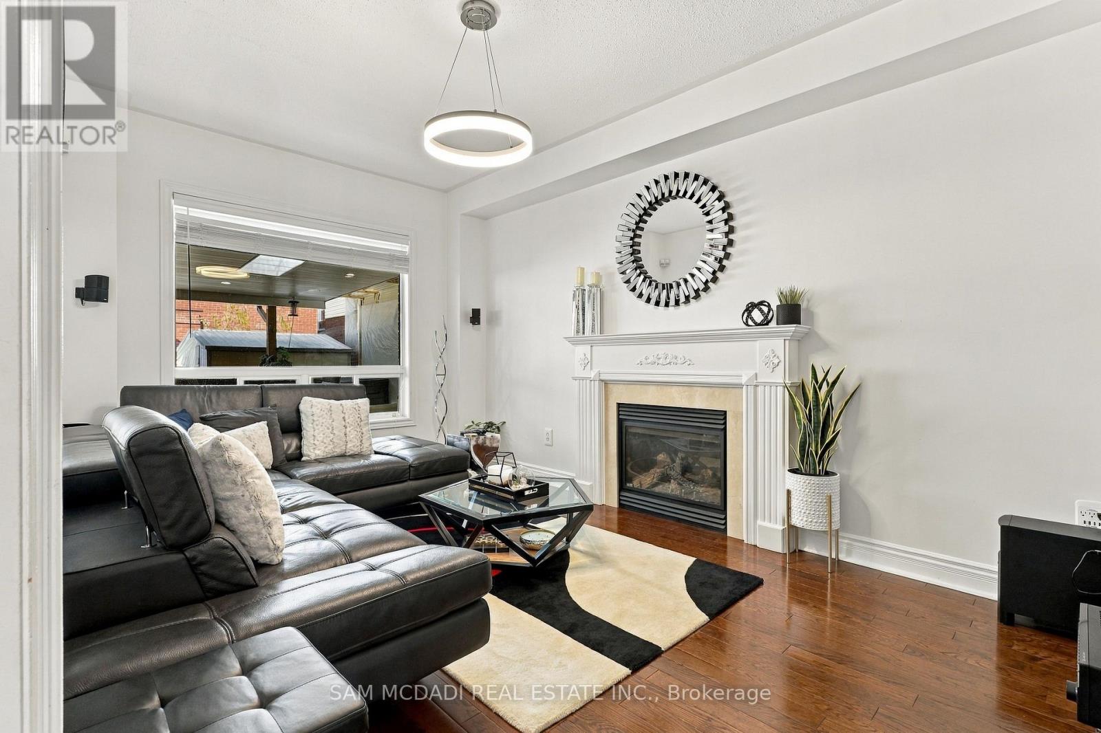 3263 Crimson King Circle, Mississauga, Ontario  L5N 8M8 - Photo 12 - W14034192