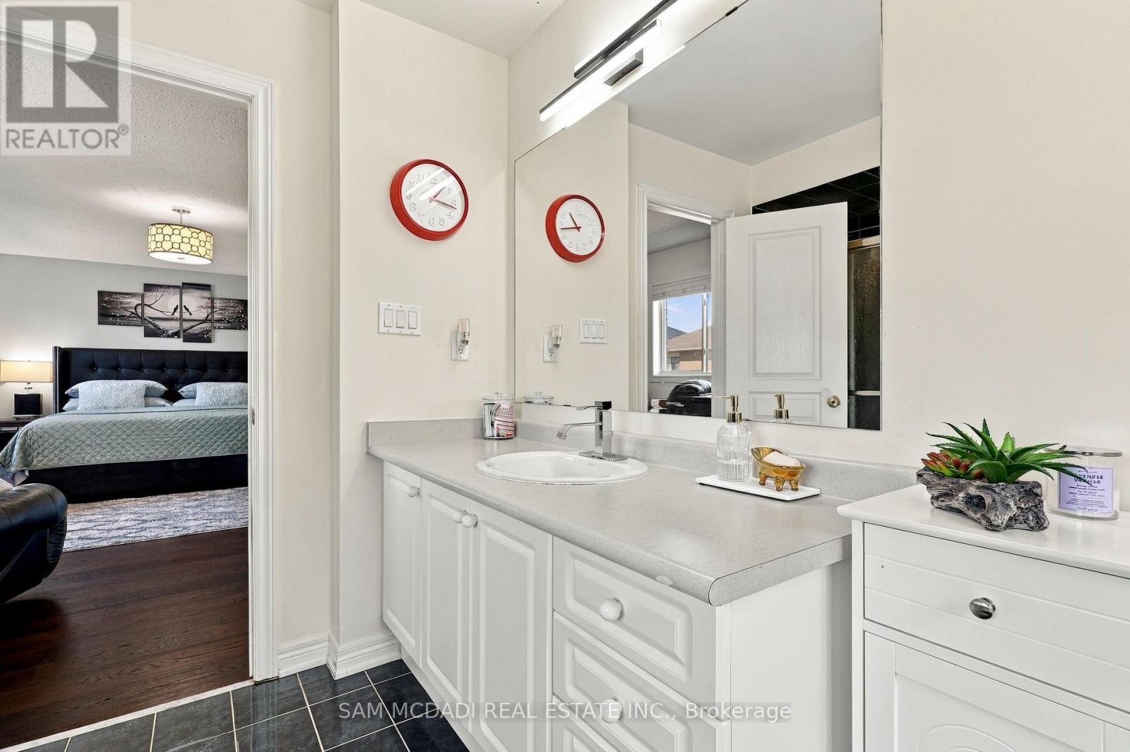 3263 Crimson King Circle, Mississauga, Ontario  L5N 8M8 - Photo 24 - W14034192