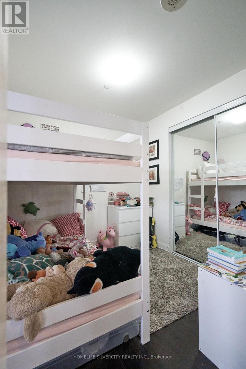 1609 - 170 Sumach Street, Toronto, Ontario  M5A 0C3 - Photo 9 - C13859822