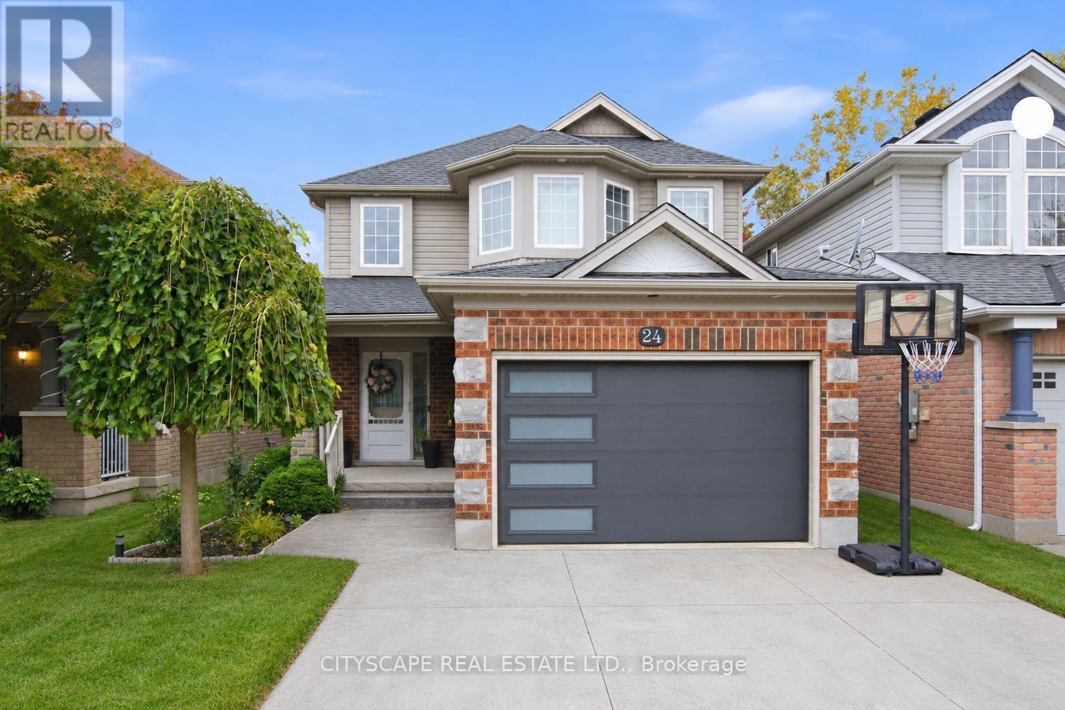 24 GEES WAY, Cambridge, Ontario