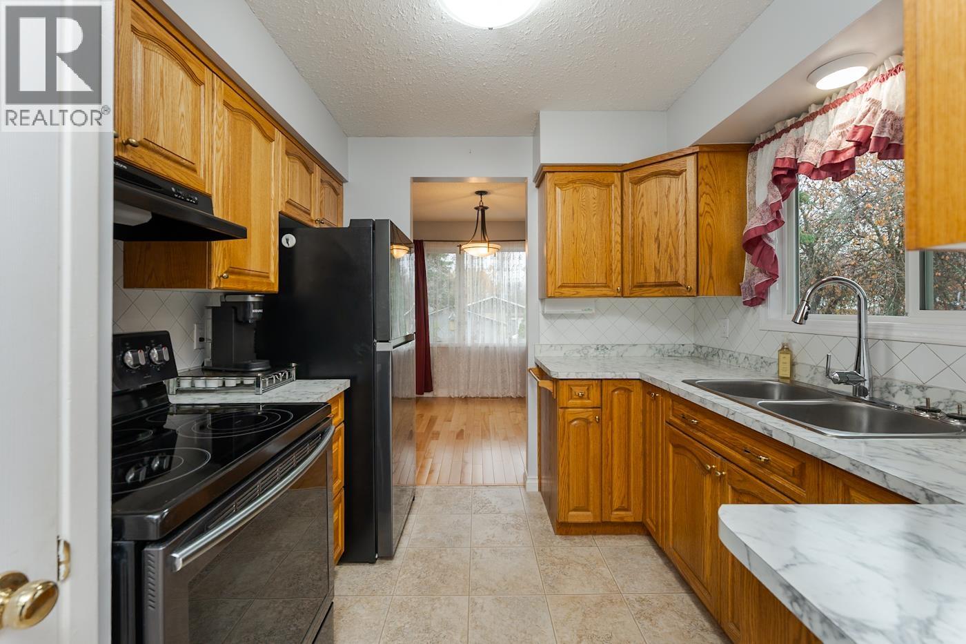 1111 Tabor Boulevard, Prince George, British Columbia  V2M 4X3 - Photo 3 - R3175488