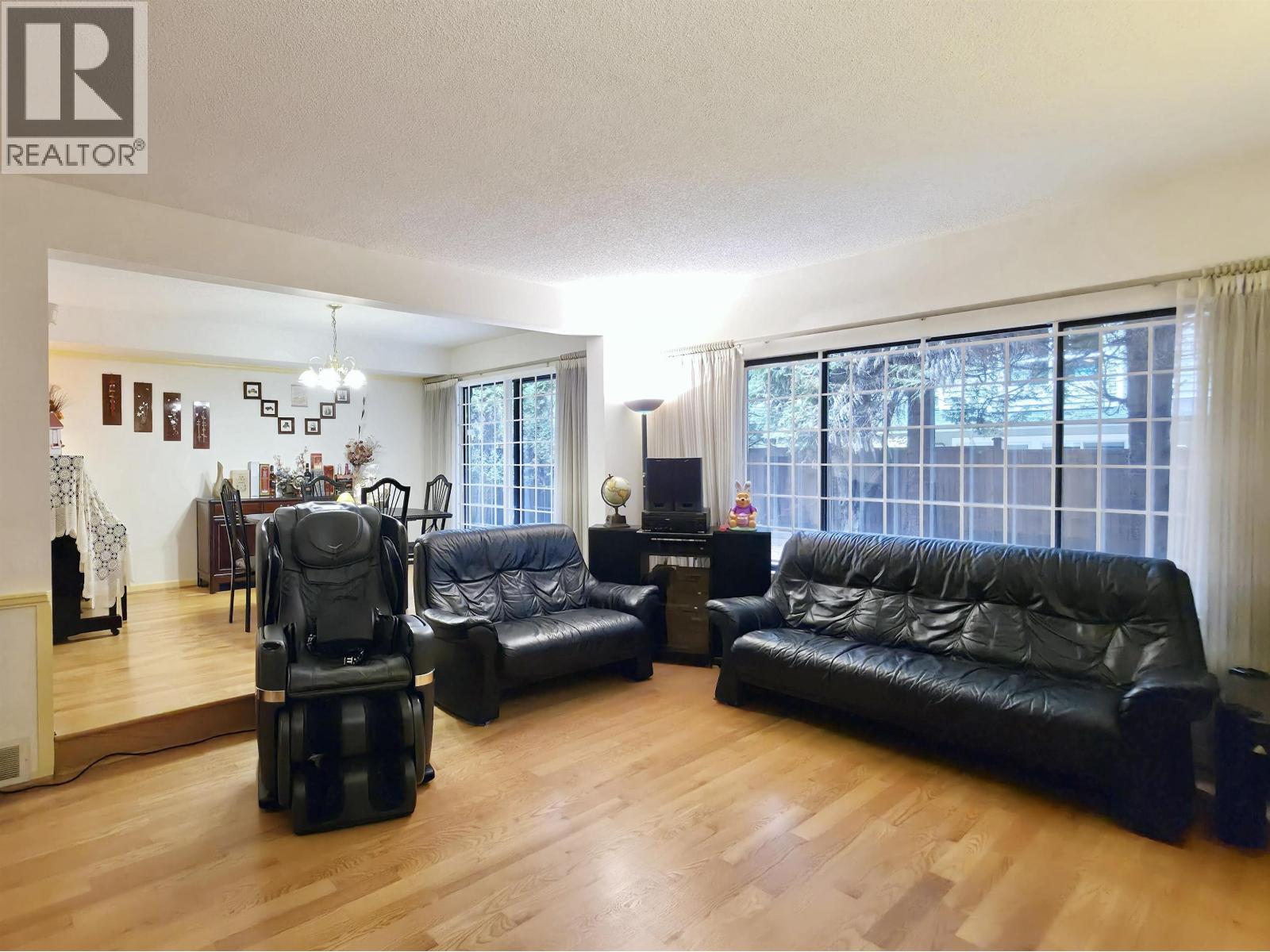 7209 Bridlewood Court, Burnaby, British Columbia  V5A 4A4 - Photo 11 - R3174591