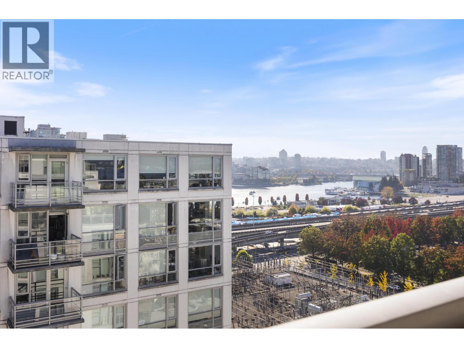 Ph9 188 Keefer Street, Vancouver, British Columbia  V6A 0E3 - Photo 12 - R3174611