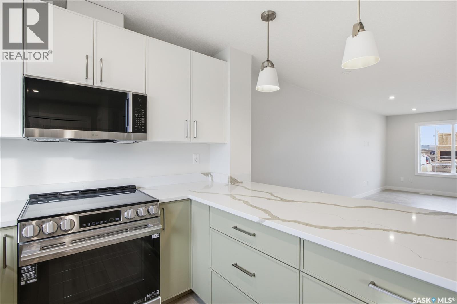 263 Mark Bend, Saskatoon, Saskatchewan  S7V 2B8 - Photo 10 - SK051046