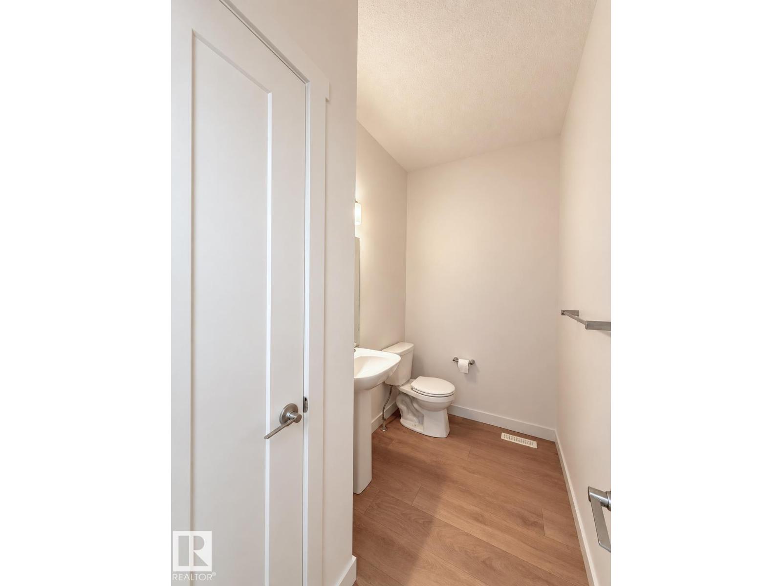 129 AMBERLEY WY