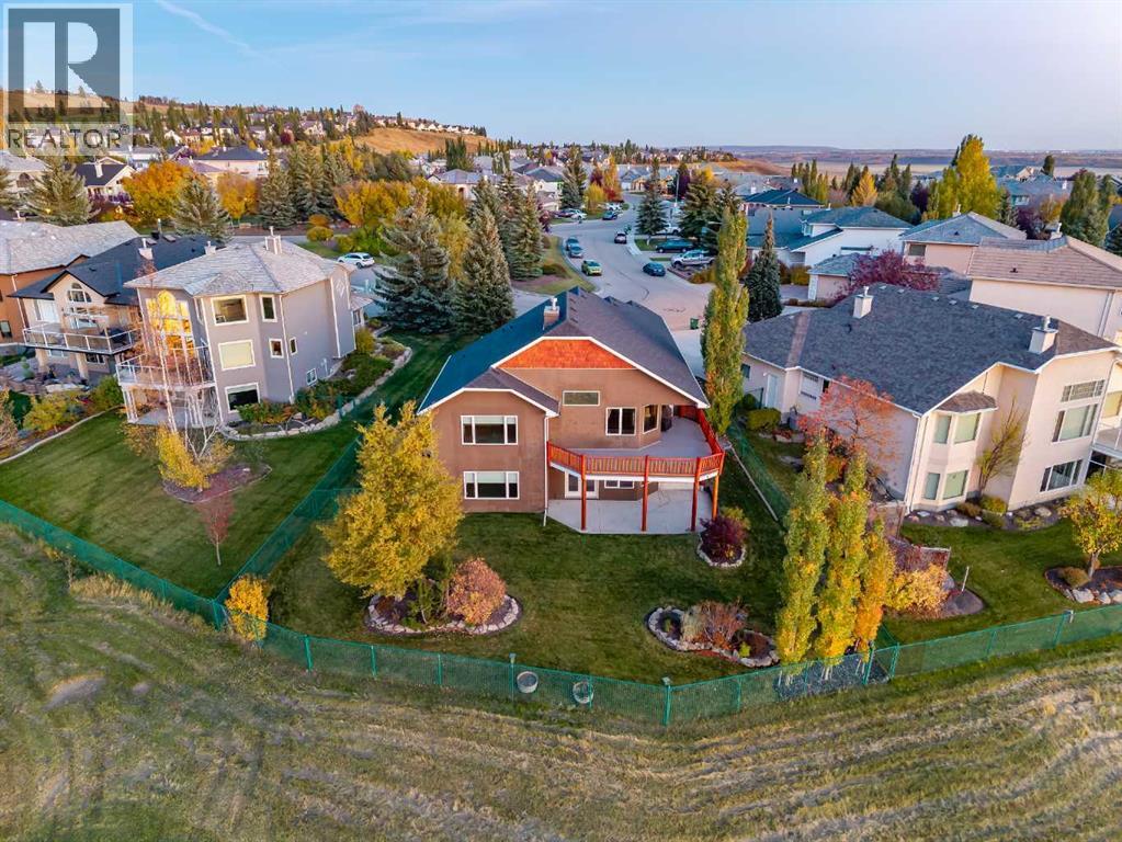 118 Gleneagles View, Cochrane, Alberta  T4C 1P3 - Photo 6 - A2351712