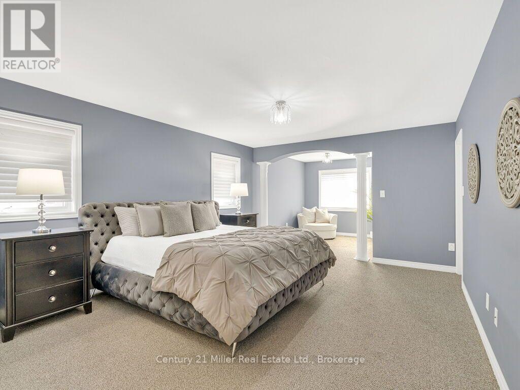 2380 Gladacres Lane, Oakville, Ontario  L6M 0G4 - Photo 23 - W13638086