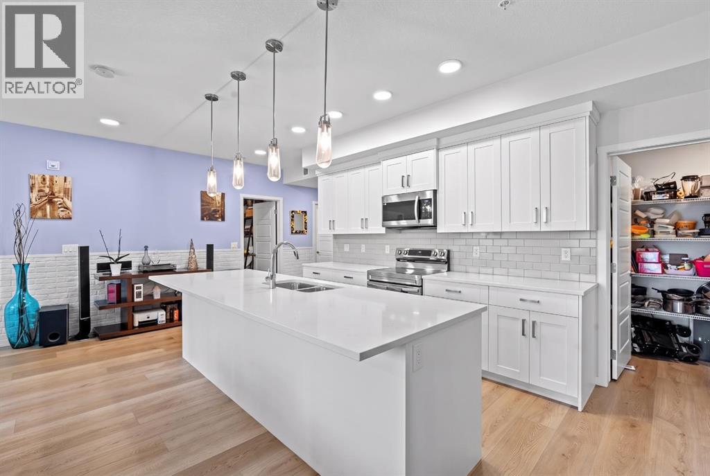 2202, 220 Seton Grove SE