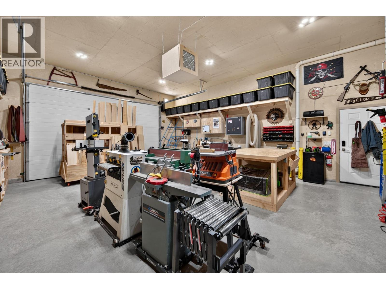 1410 Walnut Avenue, Merritt, British Columbia  V1K 1L3 - Photo 46 - 10403604