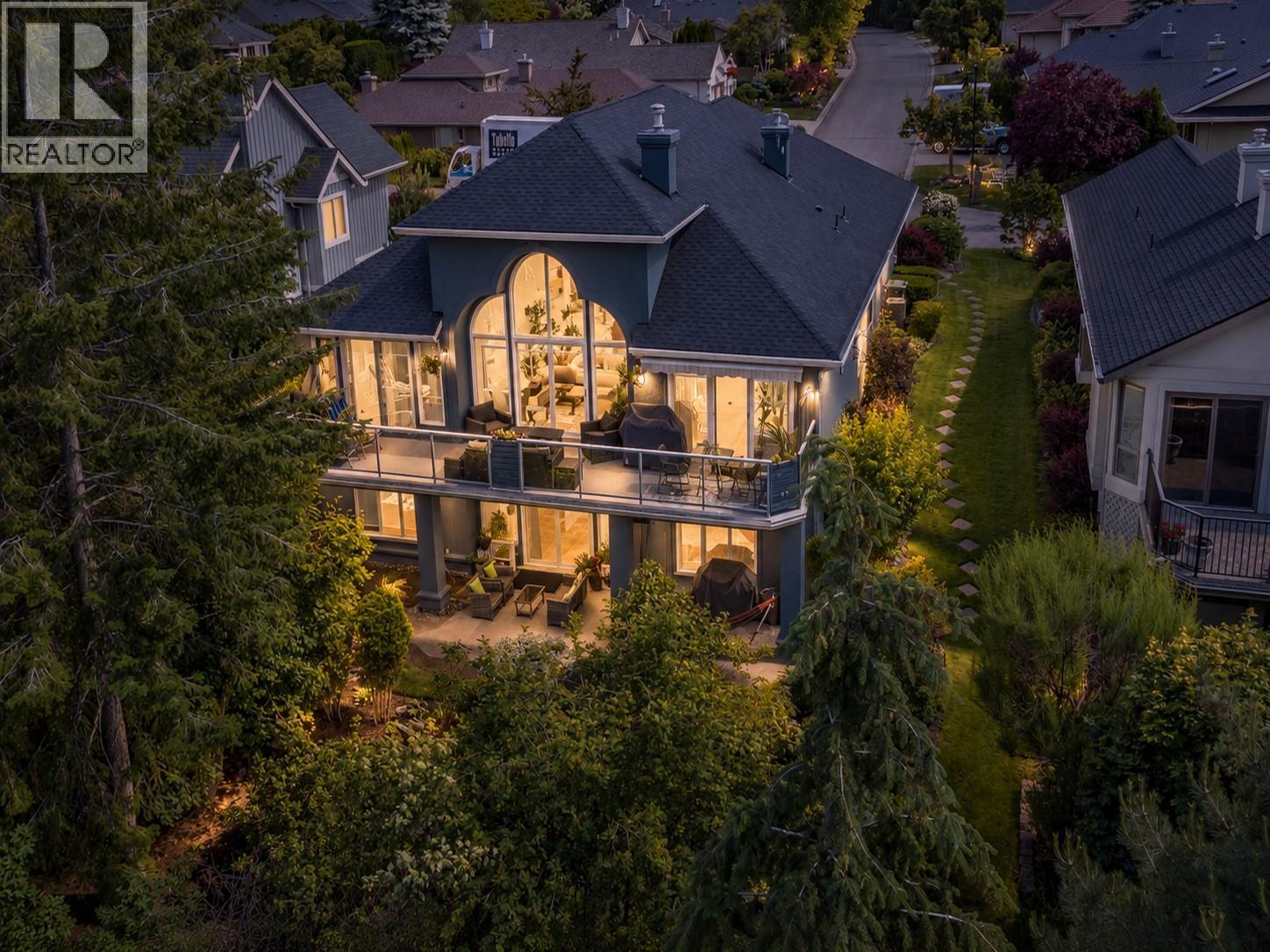 4187 Gallaghers Crescent, Kelowna, British Columbia  V1W 3Z9 - Photo 2 - 10398146