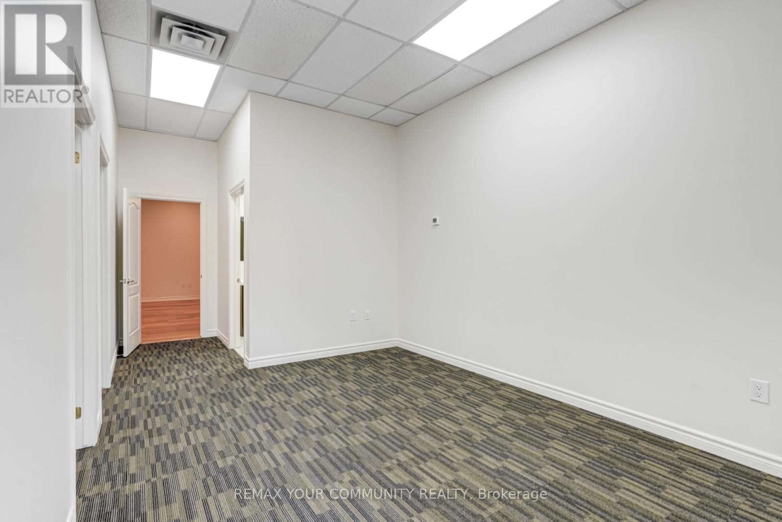 43 - 145 Royal Crest Court, Markham, Ontario  L3R 9Z4 - Photo 7 - N14034142