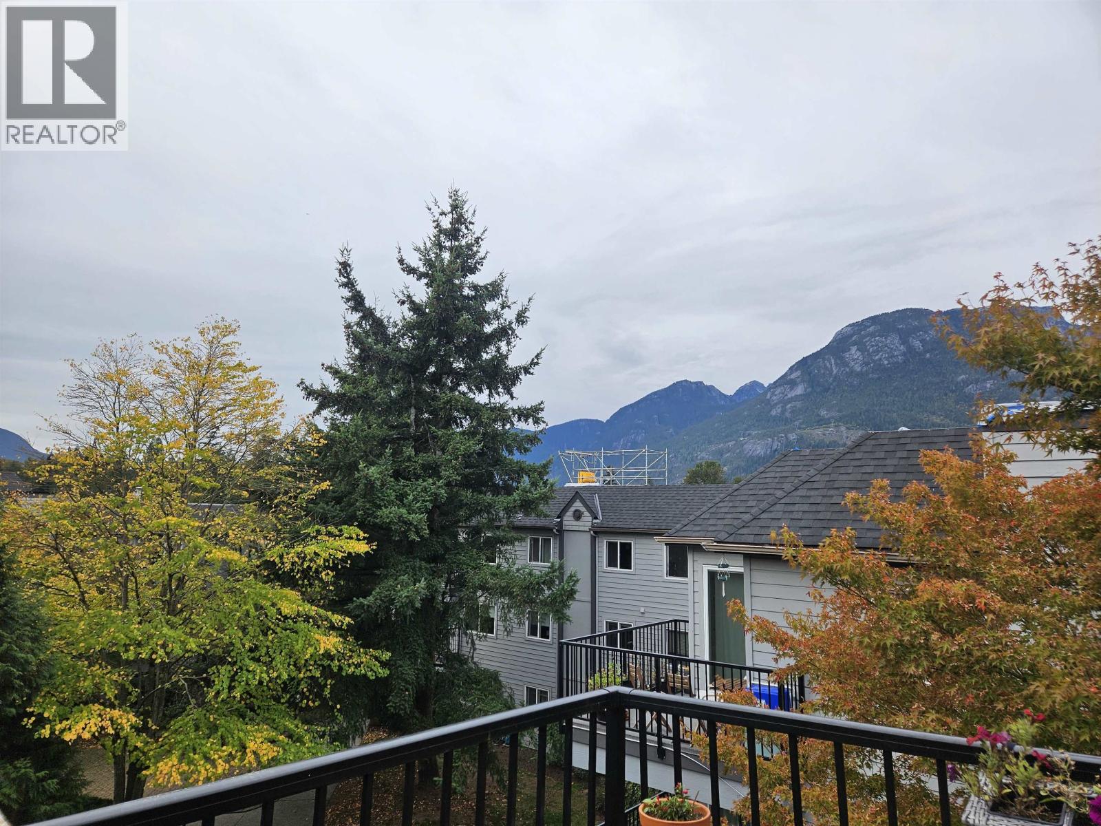 311 40180 Willow Crescent, Squamish, British Columbia  V8B 0M3 - Photo 2 - R3175458