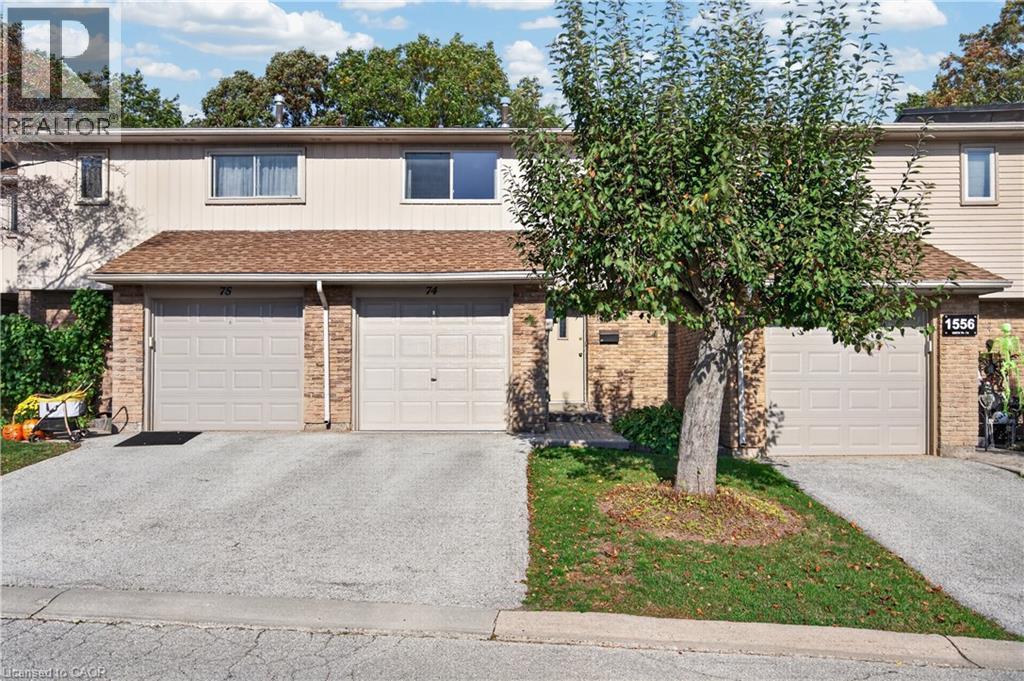 1556 Lancaster Drive Unit# 74, Oakville, Ontario  L6H 2Z4 - Photo 2 - 40871049