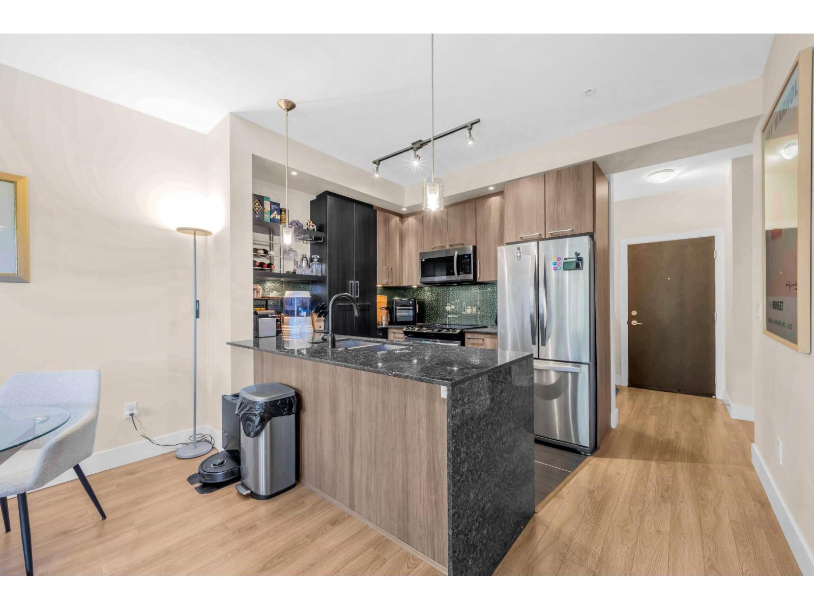 C211 20211 66 AVENUE