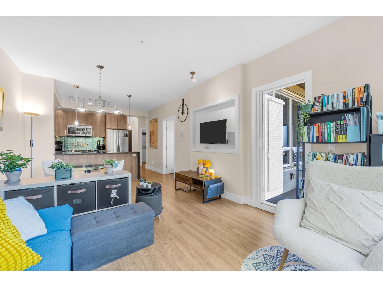 C211 20211 66 AVENUE