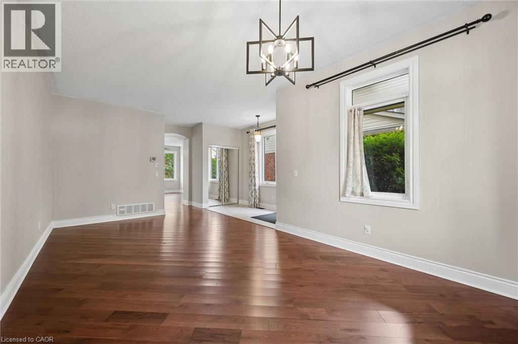 83 Glazebrook Crescent, Cambridge, Ontario N1T 2H8 - Photo 8 - 40870810