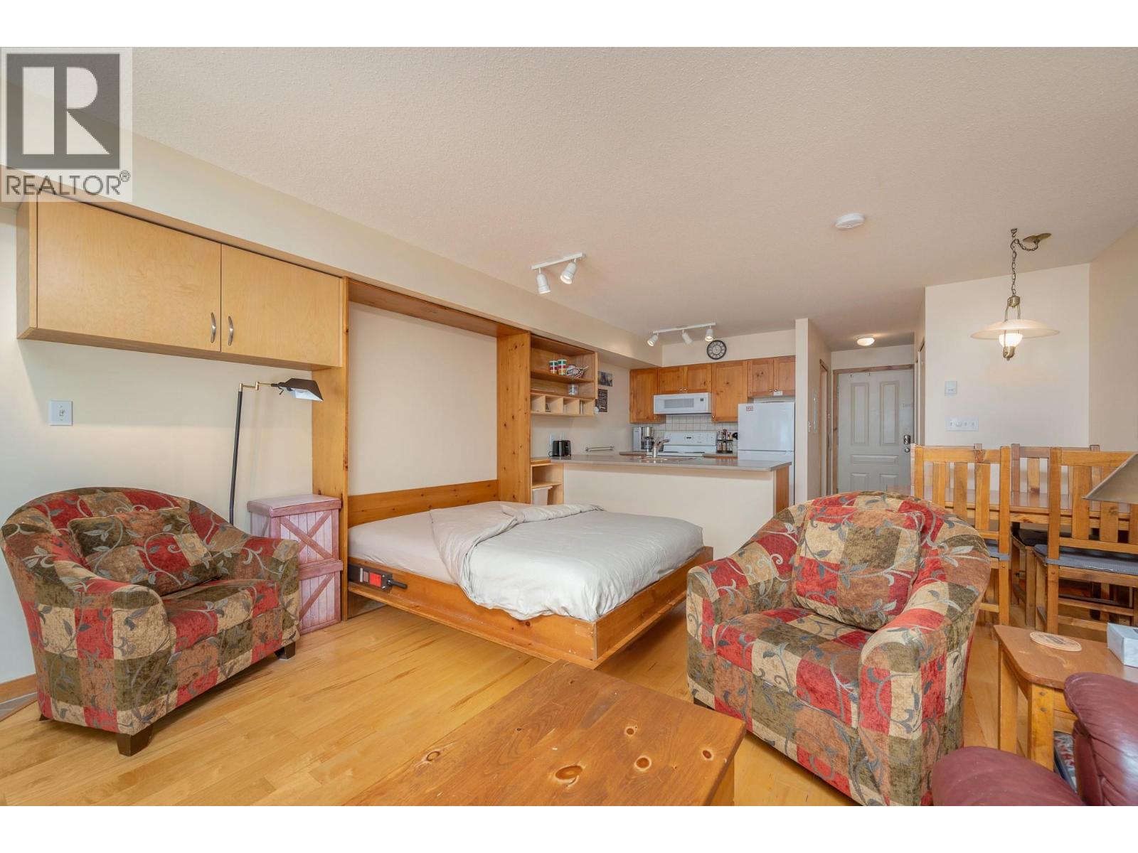 9808 Silver Star Road Unit# 202, Silver Star, British Columbia  V1B 3X4 - Photo 16 - 10402750