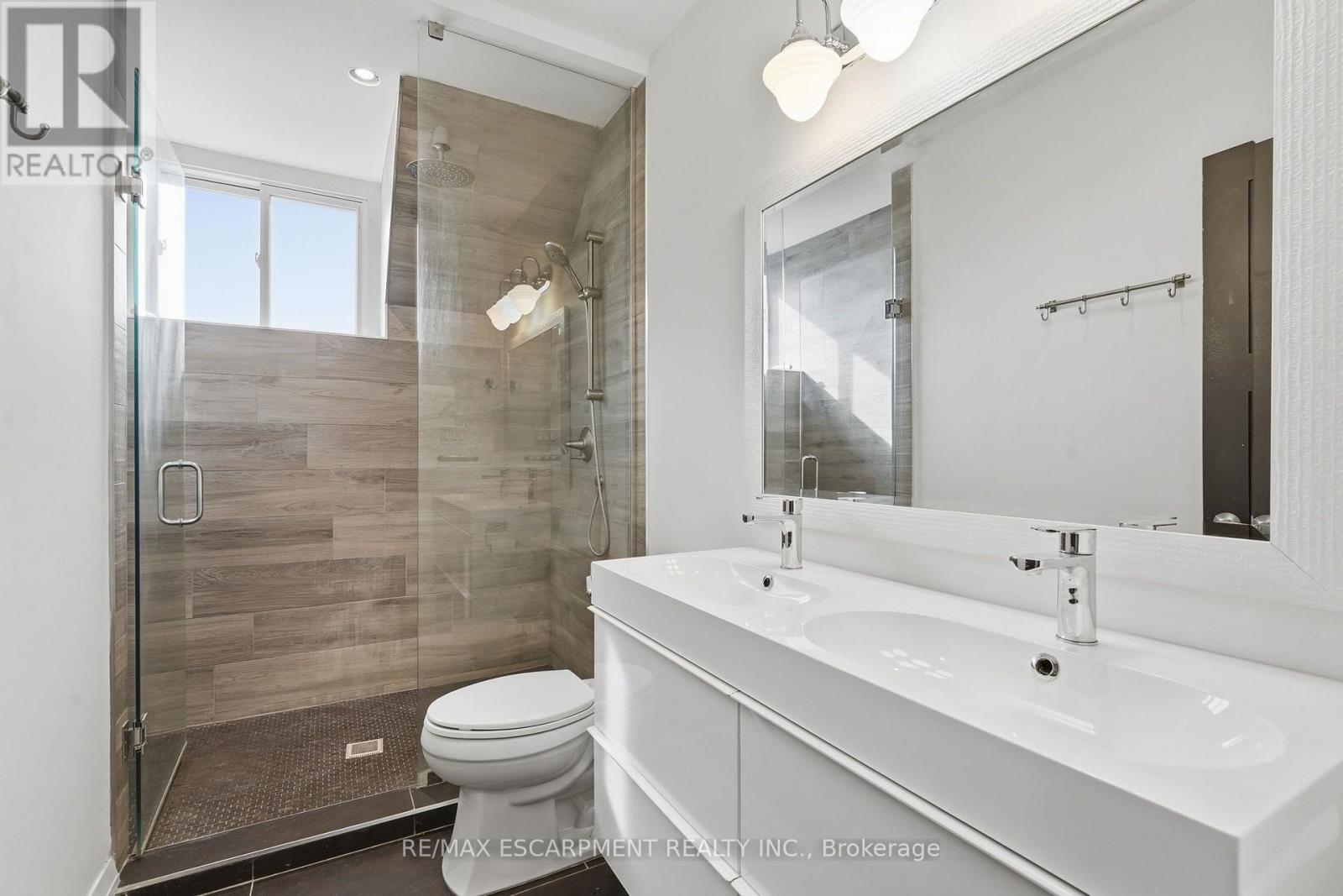 4 - 172 1/2 James Street N, Hamilton, Ontario  L8R 2L1 - Photo 28 - X13783078