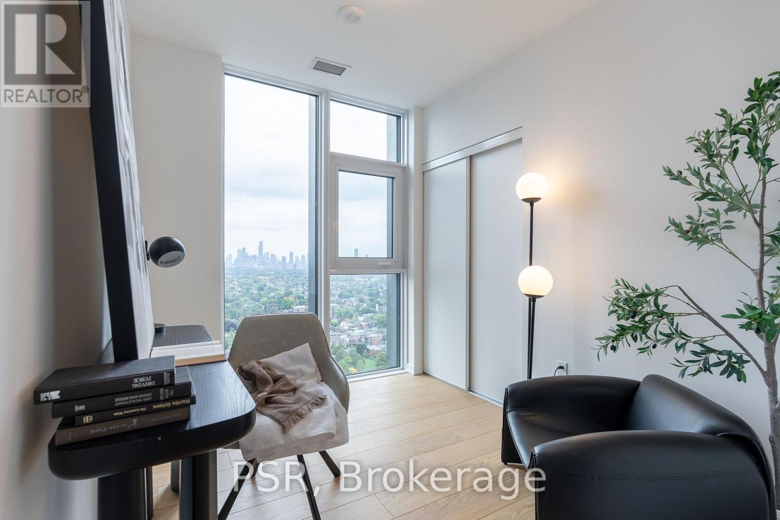 2410 - 10 Graphophone Grove, Toronto (Dovercourt-Wallace Emerson-Junction), Ontario  M6H 0E5 - Photo 6 - W14034206