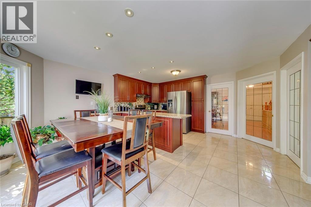2442 Wynten Way, Oakville, Ontario  L6J 7K9 - Photo 16 - 40871109