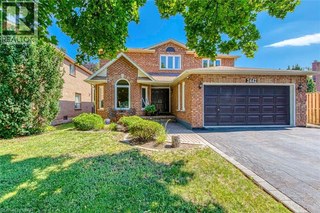 2442 Wynten Way, Oakville, Ontario  L6J 7K9 - Photo 2 - 40871109
