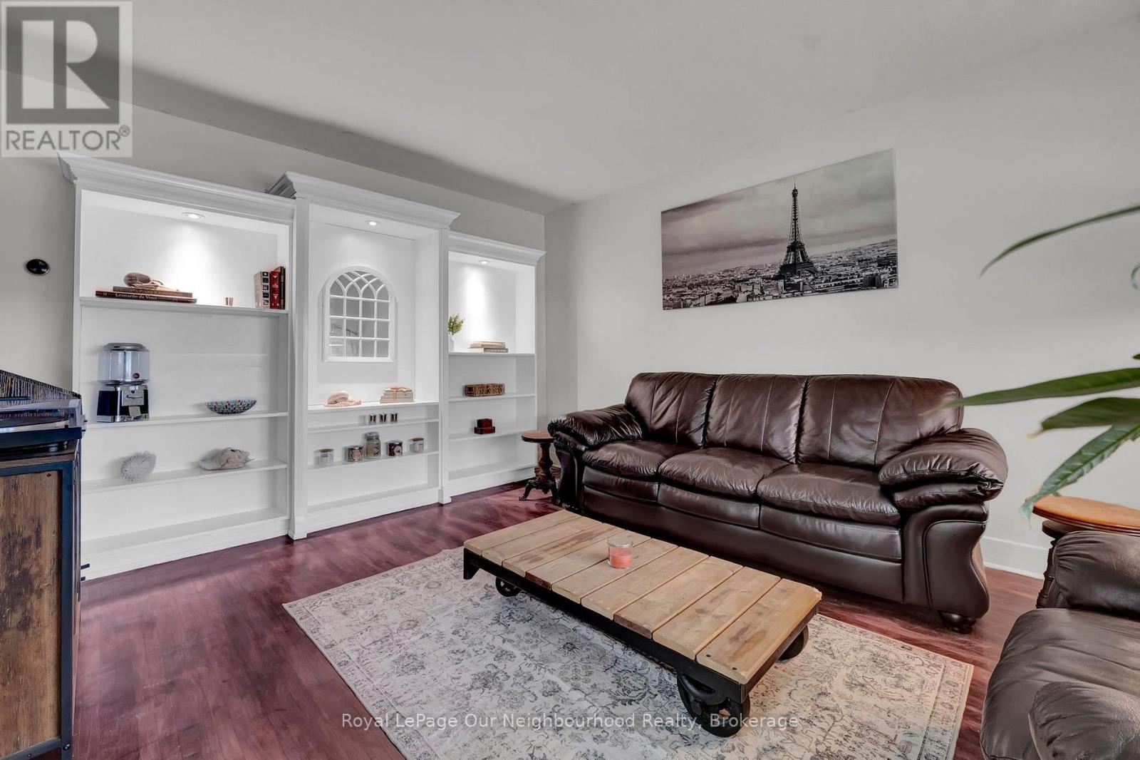 312 Gibbons Street, Oshawa (Mclaughlin), Ontario  L1J 4Y8 - Photo 6 - E14034282