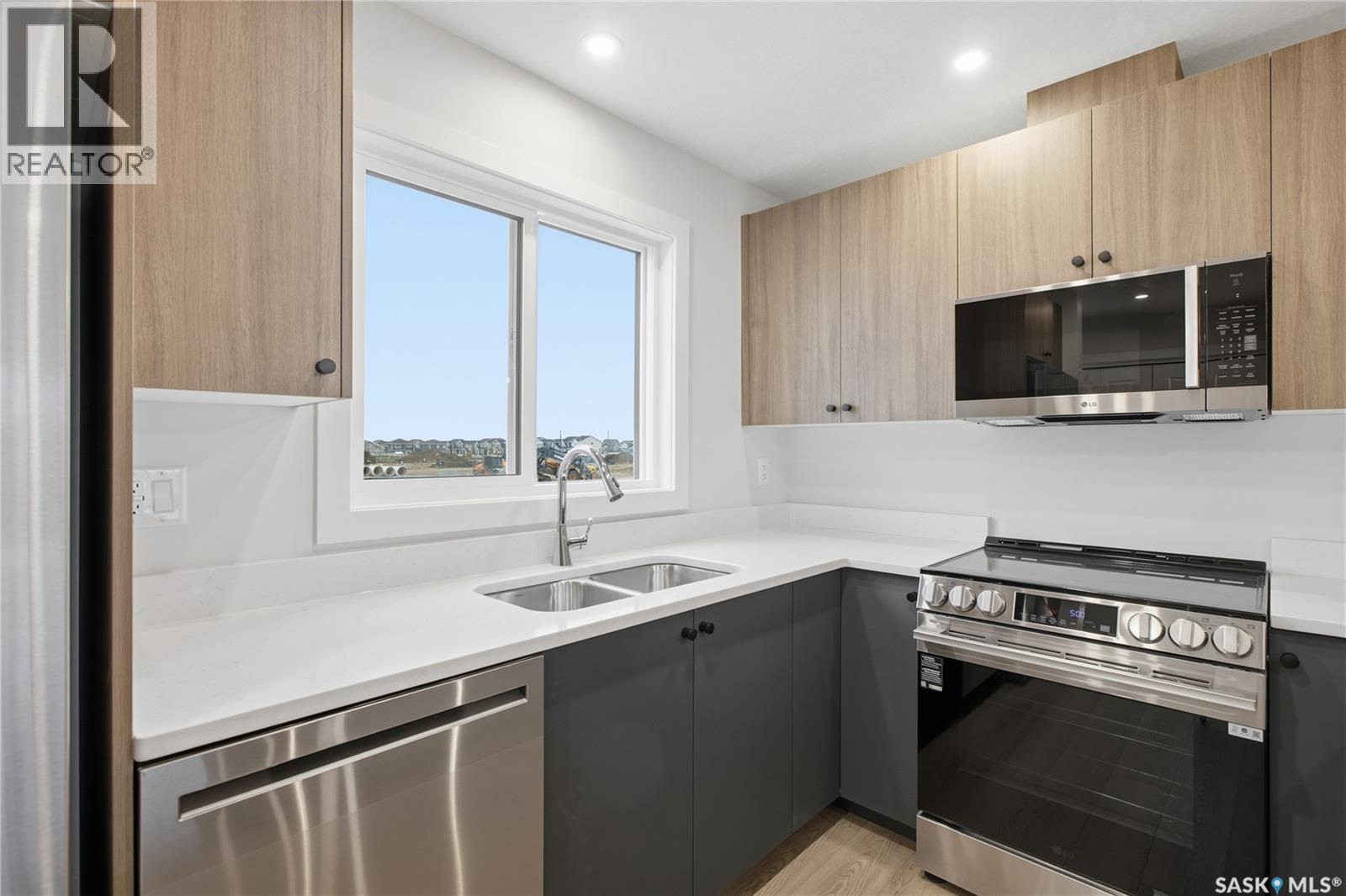 279 Mark Bend, Saskatoon, Saskatchewan  S7V 2B8 - Photo 10 - SK051143