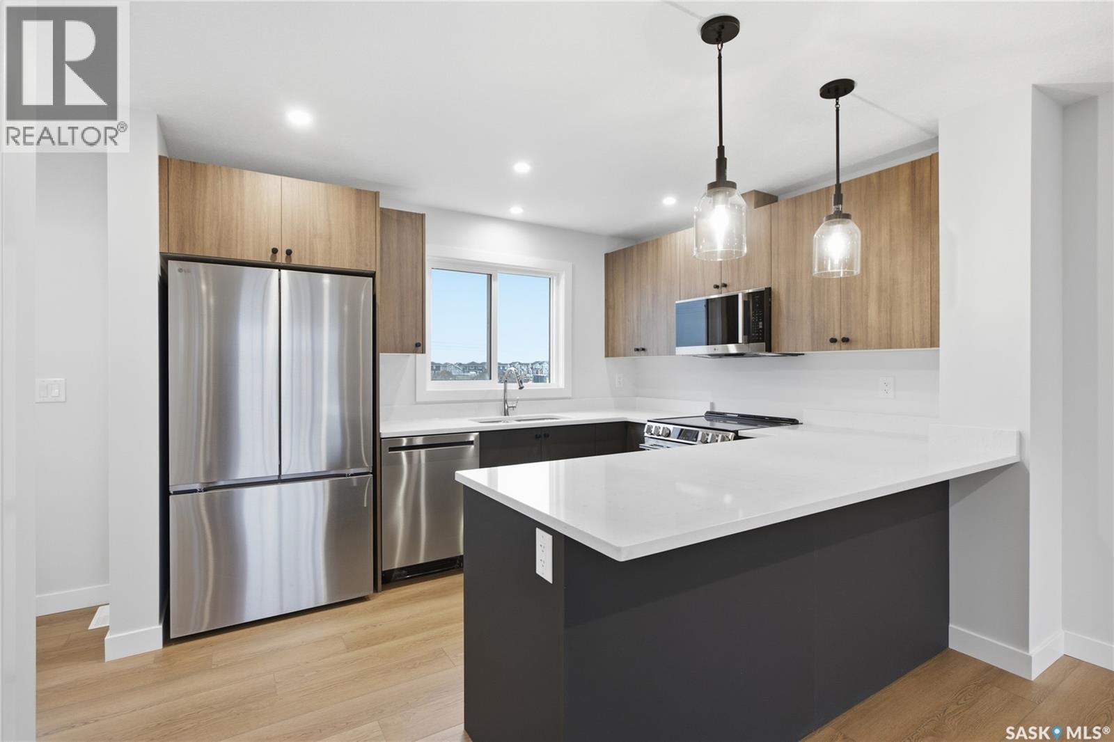 279 Mark Bend, Saskatoon, Saskatchewan  S7V 2B8 - Photo 8 - SK051143