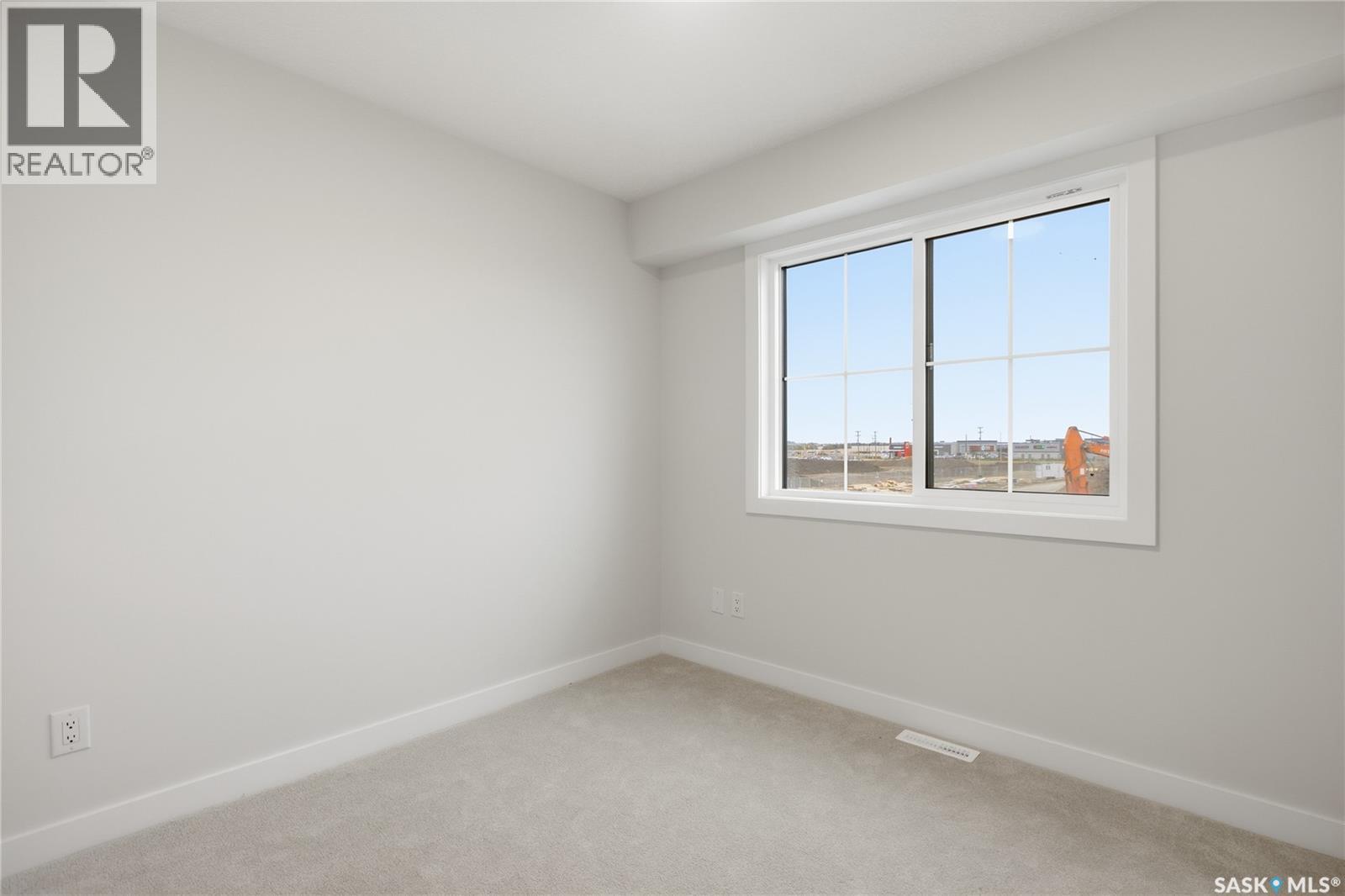 273 Mark Bend, Saskatoon, Saskatchewan  S7V 2B8 - Photo 18 - SK051142