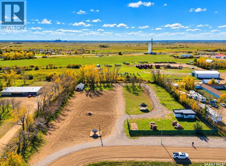 110 Malmgren Drive, Estevan Rm No. 5, Saskatchewan  S4A 1S5 - Photo 2 - SK051140
