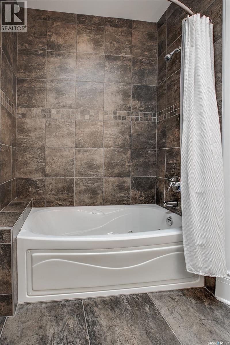 1034 11th Street E, Saskatoon, Saskatchewan  S7H 0E9 - Photo 27 - SK051067