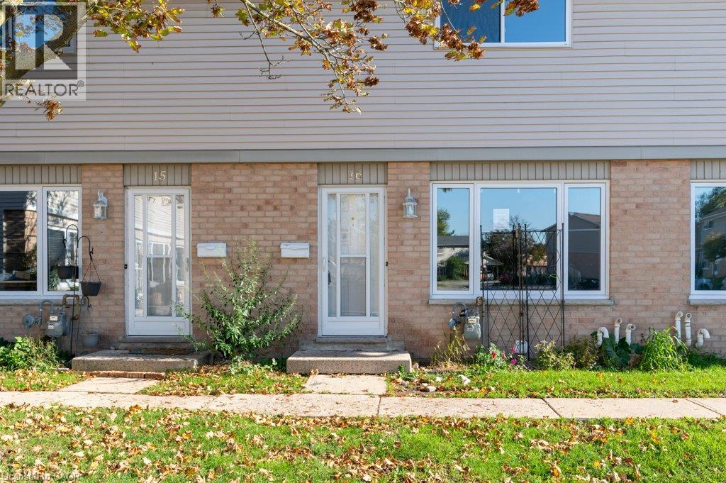 320 Westminister Avenue Unit# 16, London, Ontario  N6C 5H5 - Photo 3 - 40871067