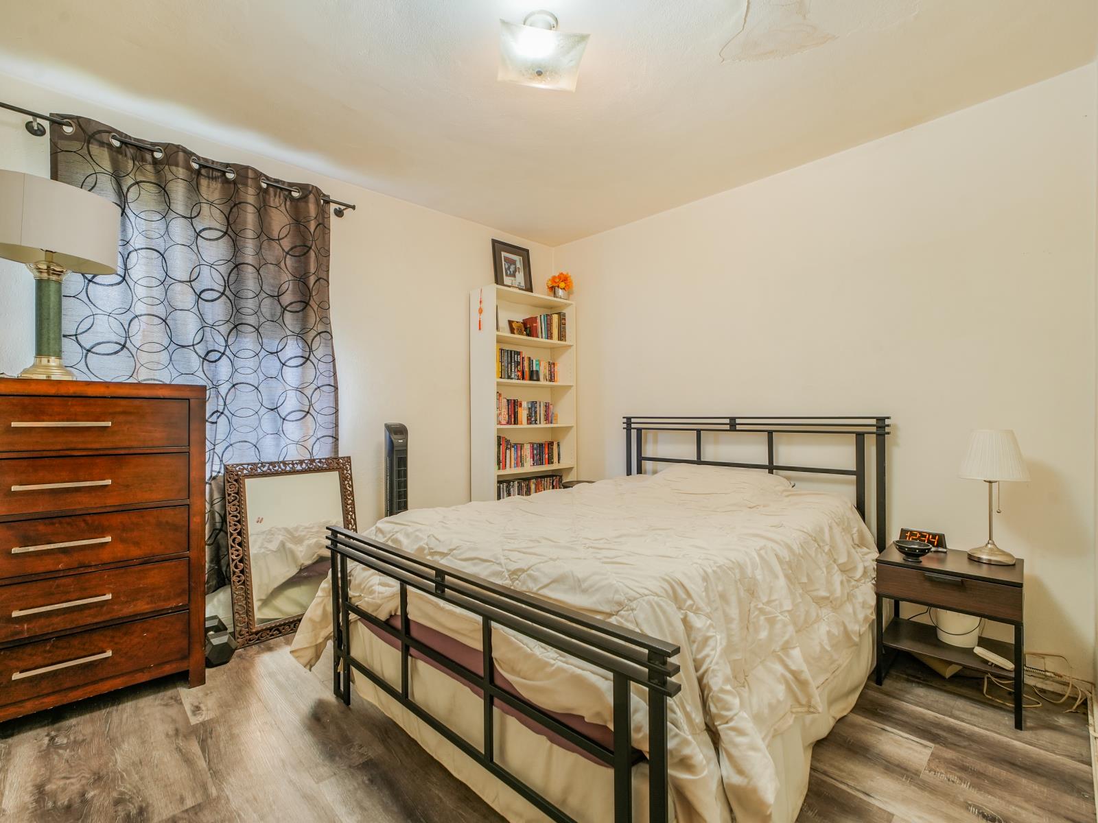 10970 97 ST NW