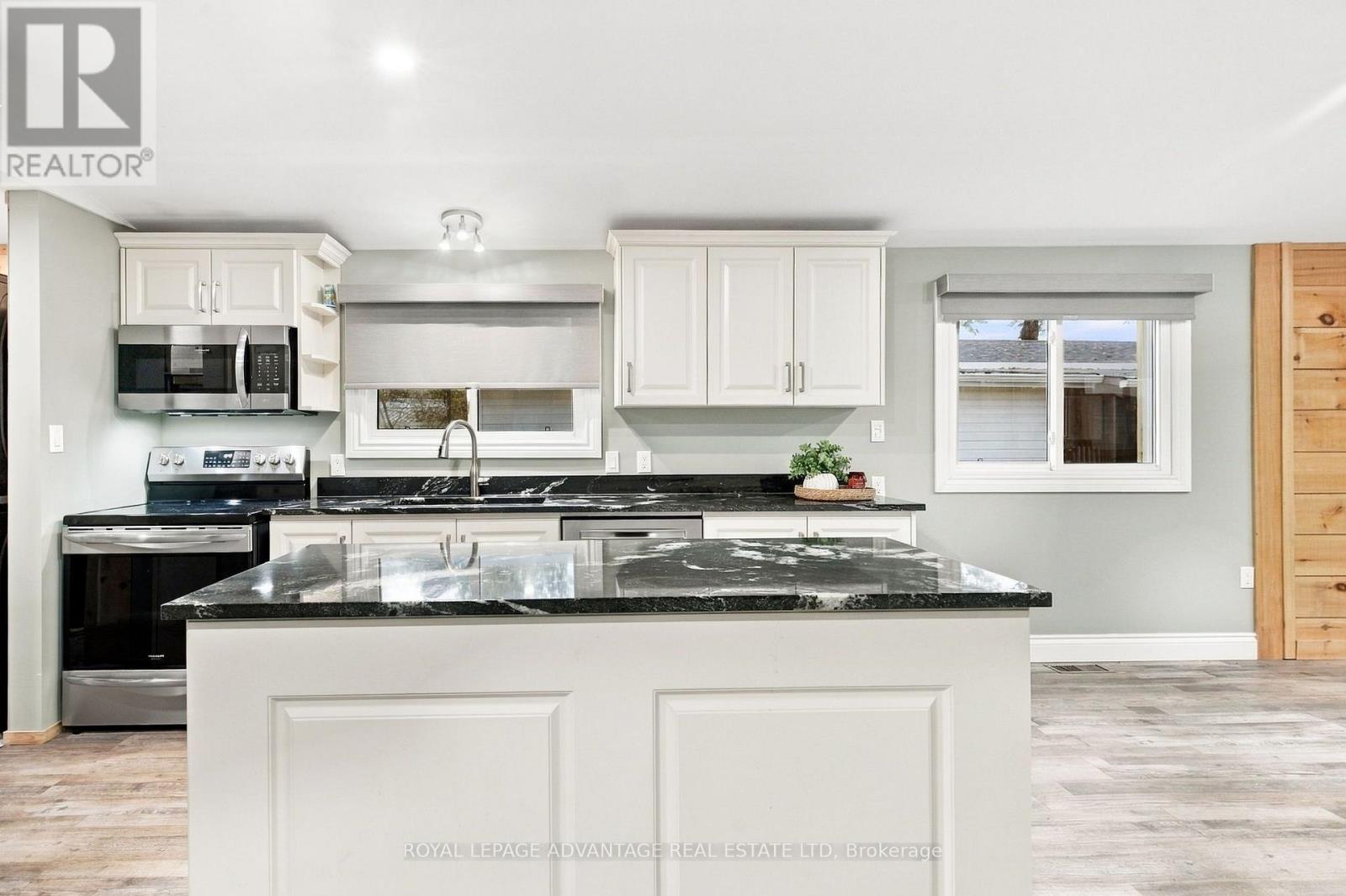 15 Kavanagh Drive Kavanagh Drive S, Rideau Lakes, Ontario K7A 4S5 - Photo 6 - X14034292