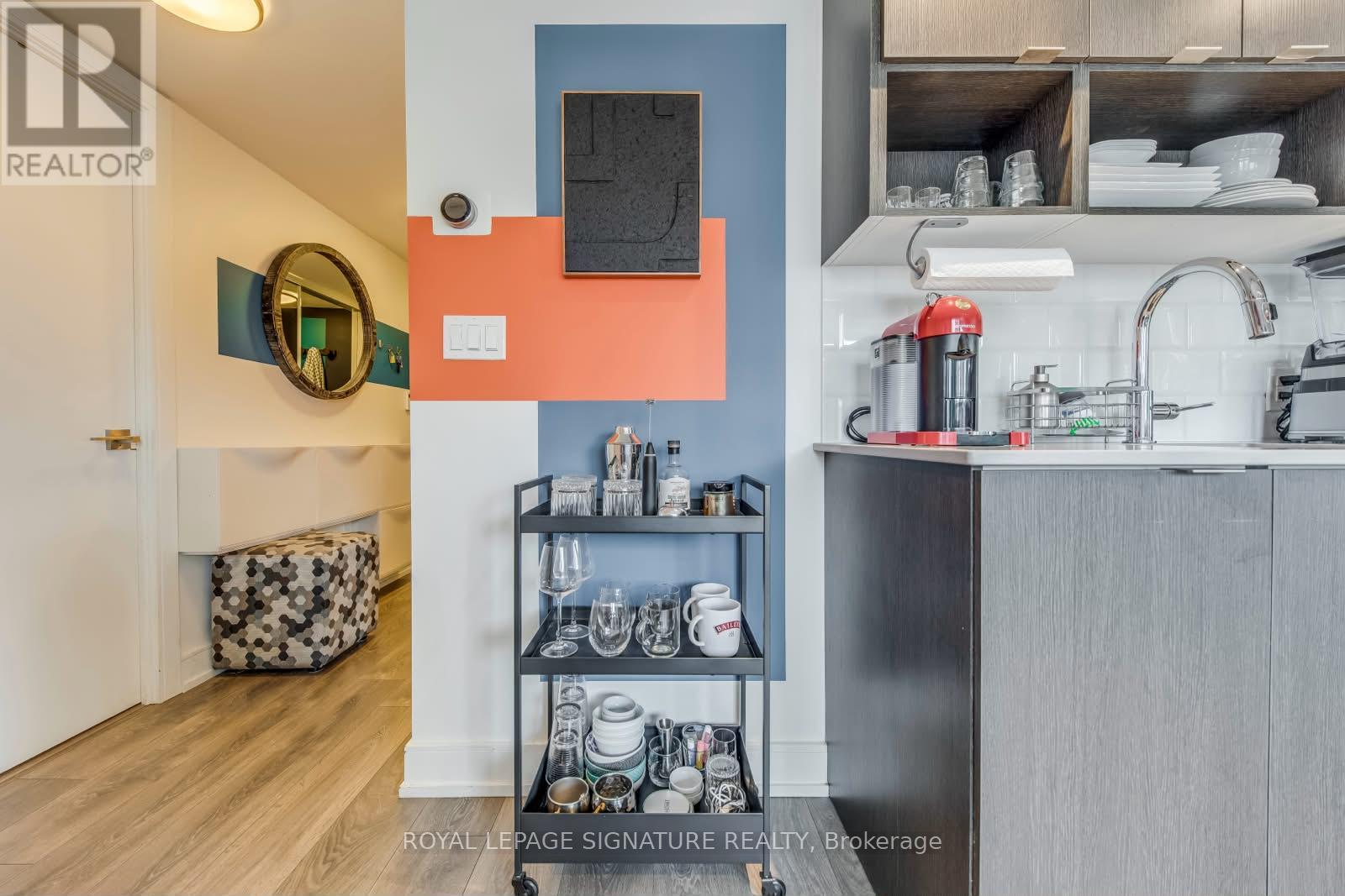 1011 - 89 Mcgill Street, Toronto, Ontario  M5B 1H5 - Photo 2 - C14034324