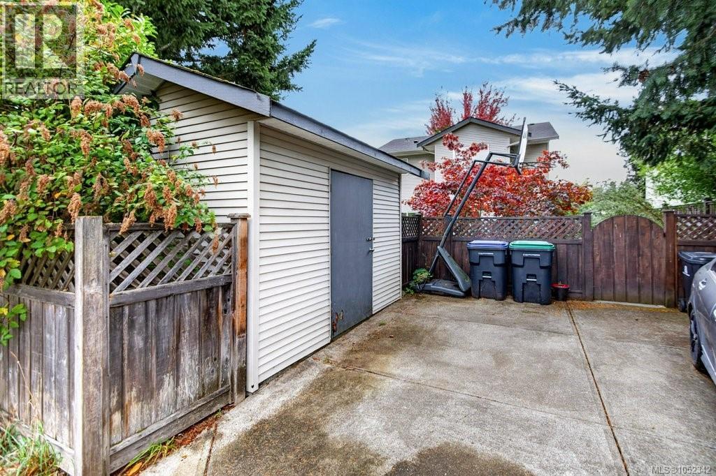 1286 Noel Ave