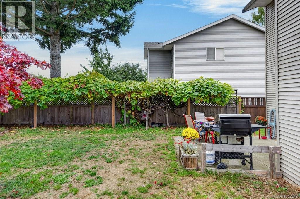 1286 Noel Ave