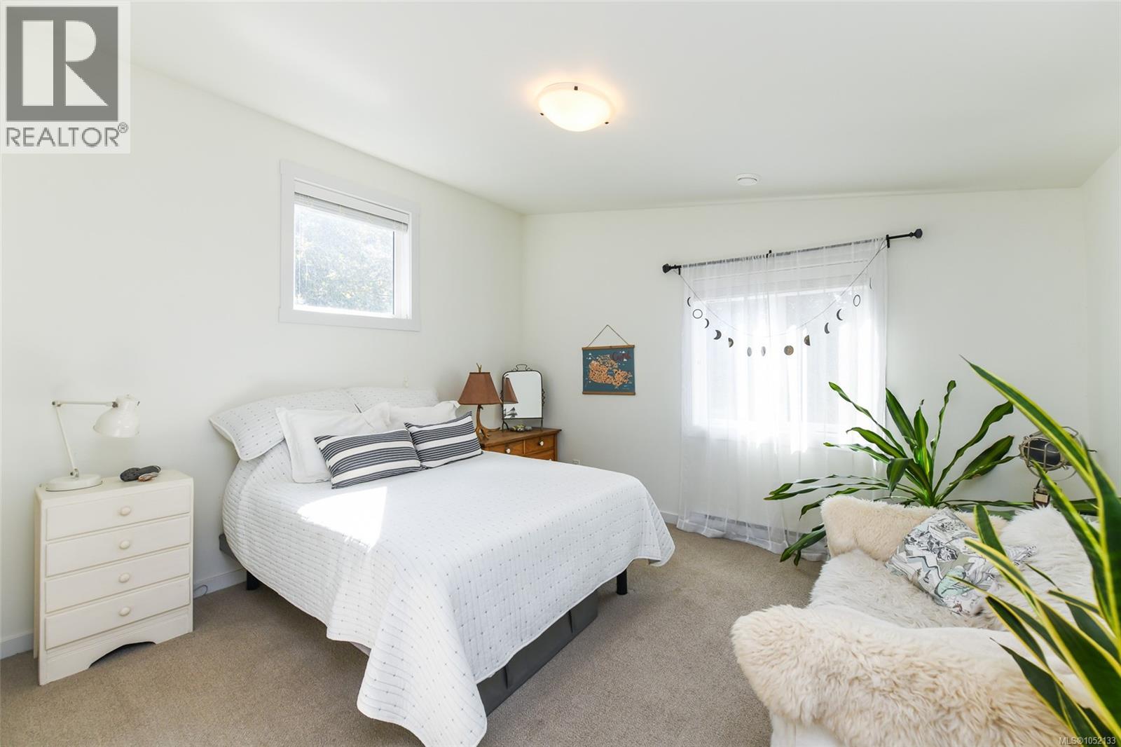 C 221 Glacier View Dr