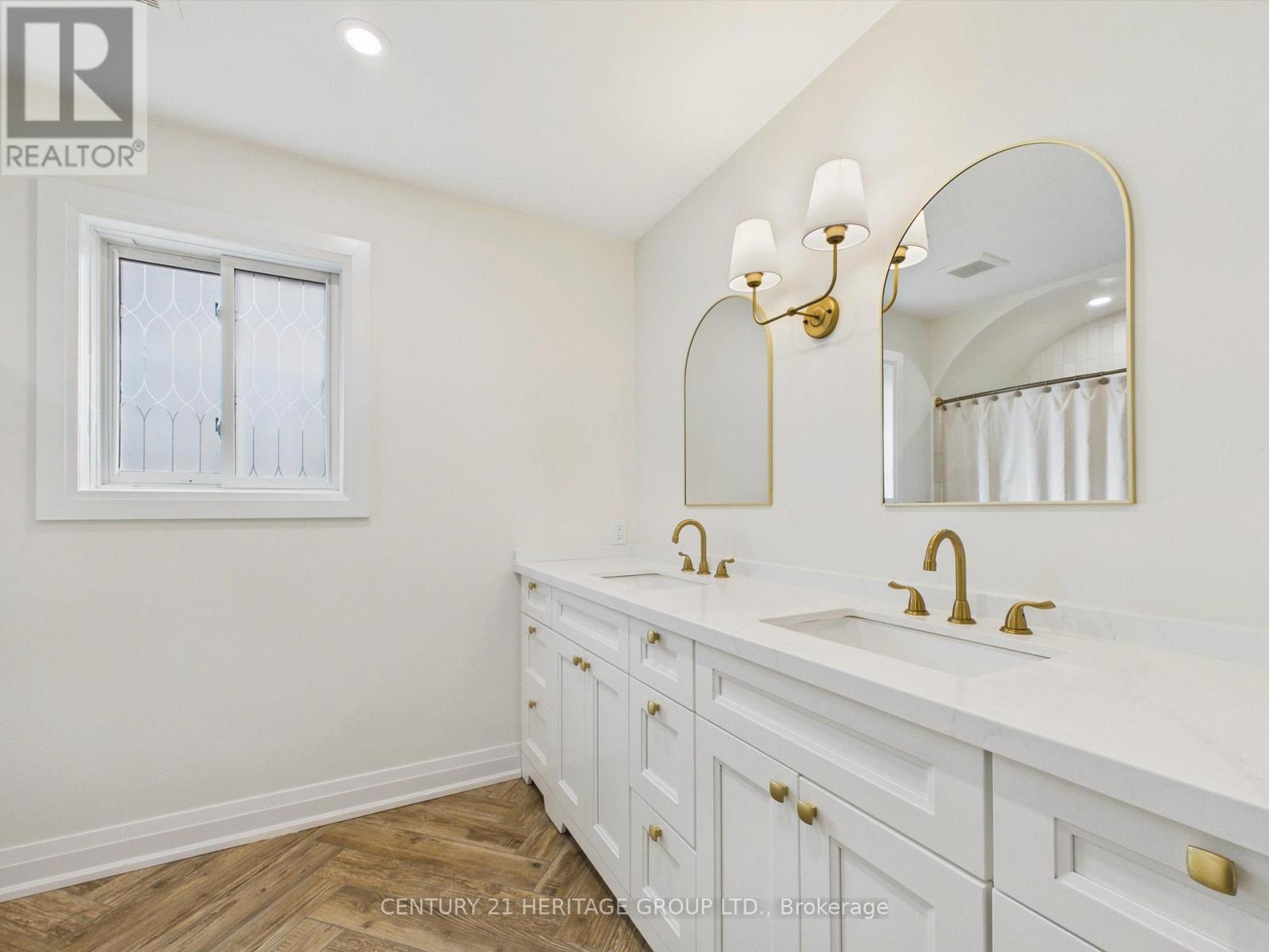 41 Mills Court, Bradford West Gwillimbury, Ontario  L3Z 2Y2 - Photo 19 - N14034262