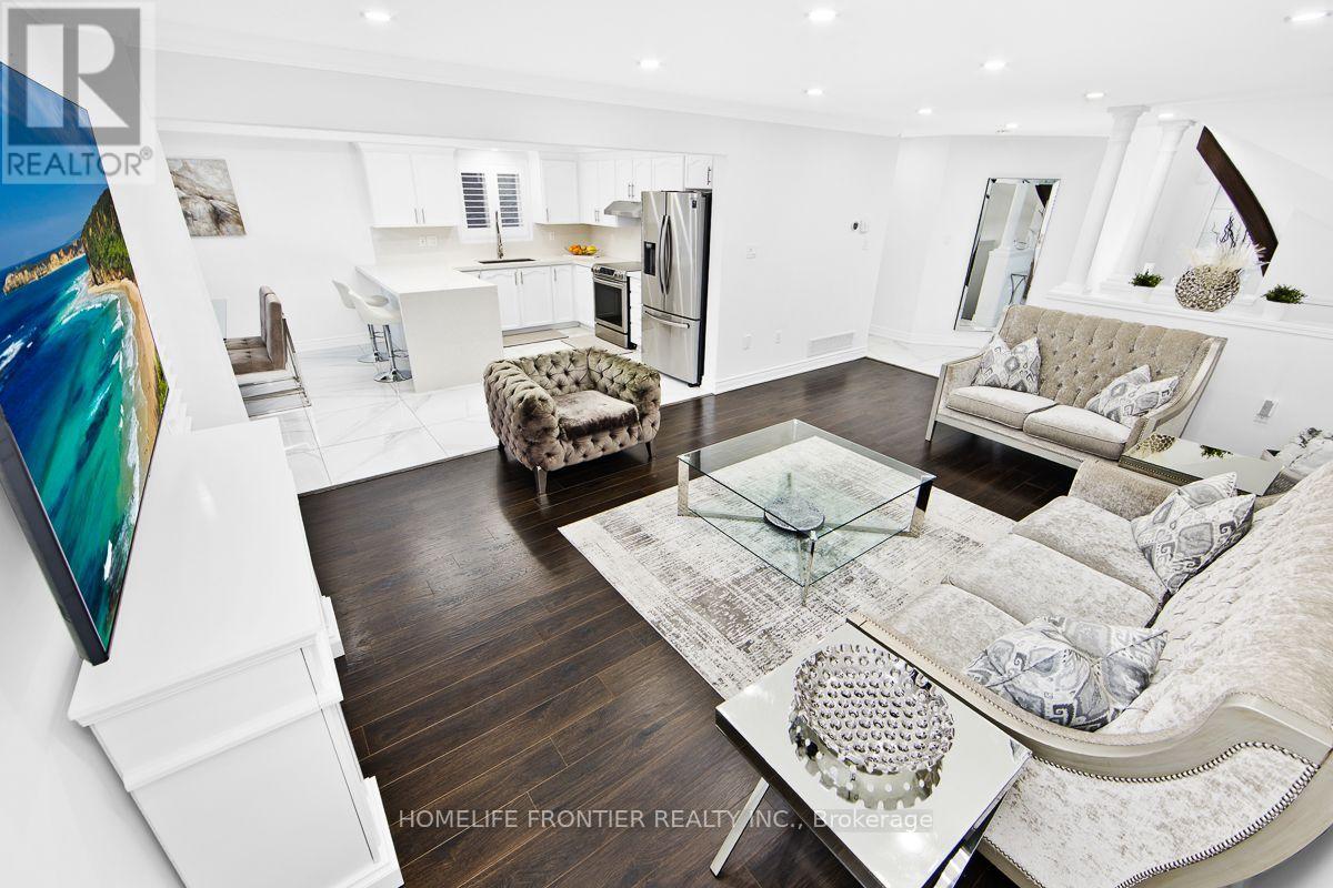 18 Hopkins Crescent, Bradford West Gwillimbury, Ontario  L3Z 0R6 - Photo 13 - N14034290