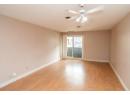 1665 Ufton Court Unit# 220, Kelowna, BC V1Y 8G7