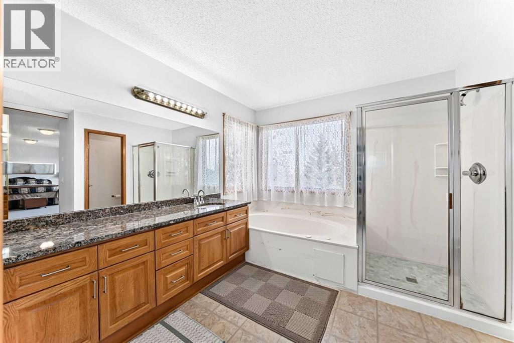 127 Edgebrook Circle NW