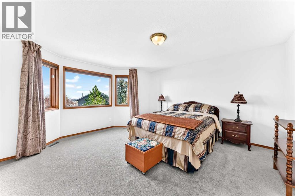 127 Edgebrook Circle NW